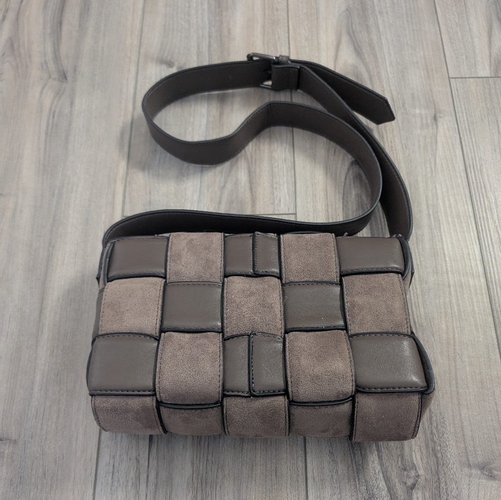 Sondra Roberts Squared Woven Leather and Suede Crossbody Bag Gray
